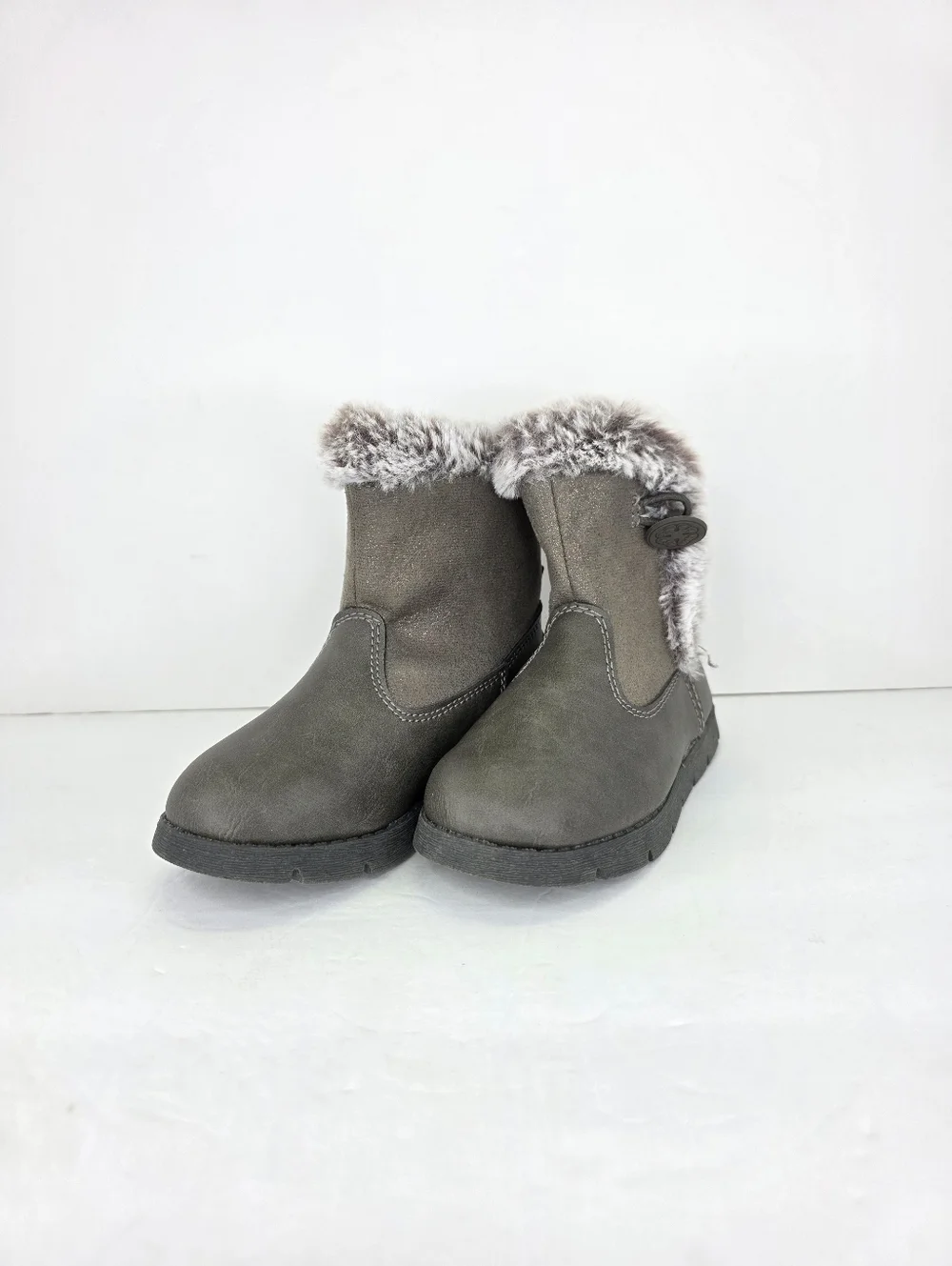 NWT Girls Oshkosh B'gosh Gray Faux Fur Lined Winter Boots Toddler's Size‎ 9M
